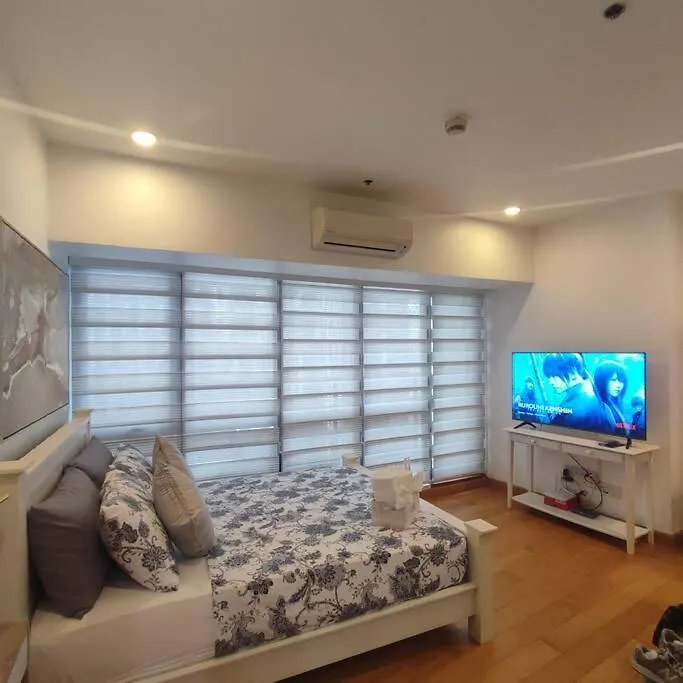 Spacious 1Br Milano By Versace In Makati Manila