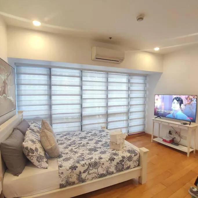 Spacious 1Br Milano By Versace In Makati Manila