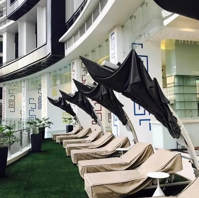 Spacious 1Br Milano By Versace In Makati Manila Apartment